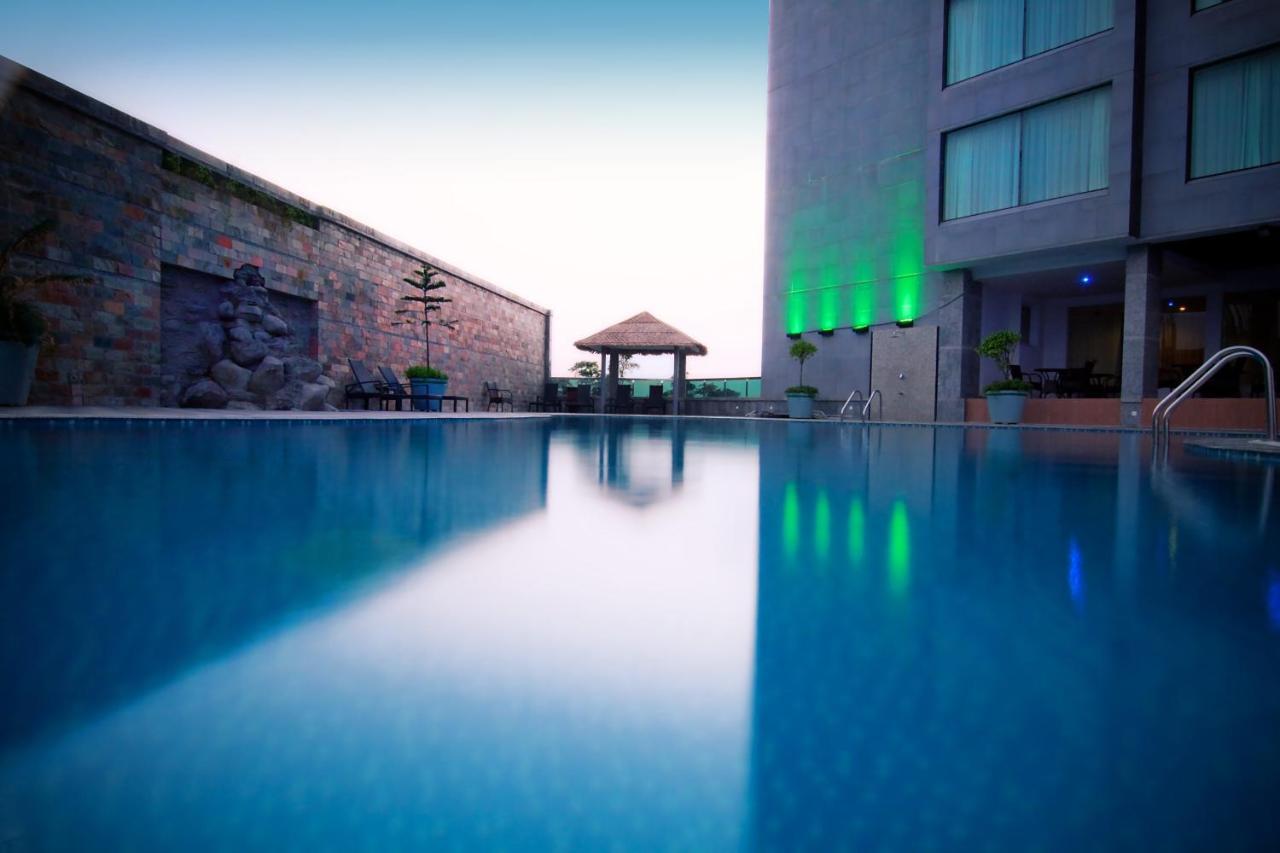 Ocean Paradise Hotel And Resort Cox's Bazar Buitenkant foto